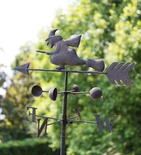 A Balcony On Maggiore Apartament *