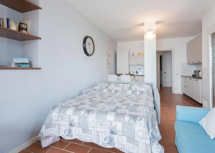 Apartman A Balcony On Maggiore Belgirate